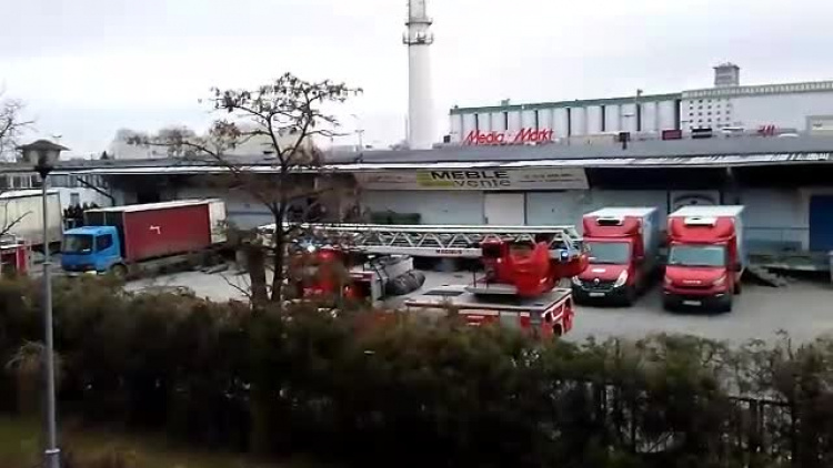 Pożar w hurtowni na ul. Przemysłowej w Zamościu