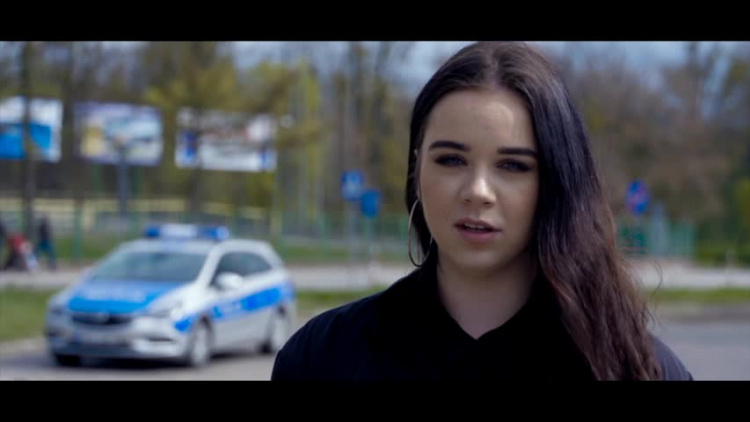 Król na rowerze - spot edukacyjny zamojskiej młodzieży i policji