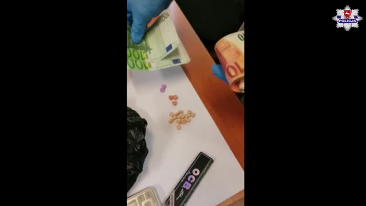 Policja skonfiskowała narkotyki - materiał KPP Tomaszów Lubelski